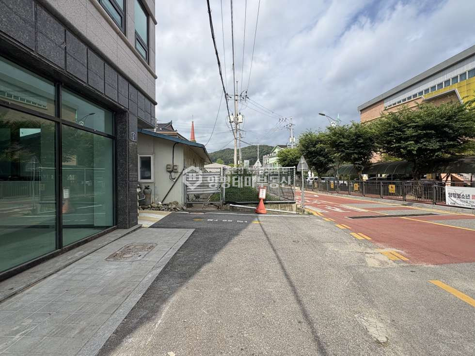 경기 양평군 옥천면 옥천리 [컨디션GOOD!] 옥천초등학교 정문앞 전면노출 뛰어난 1층 상가 임대 월세 매물번호 11104 사진 6